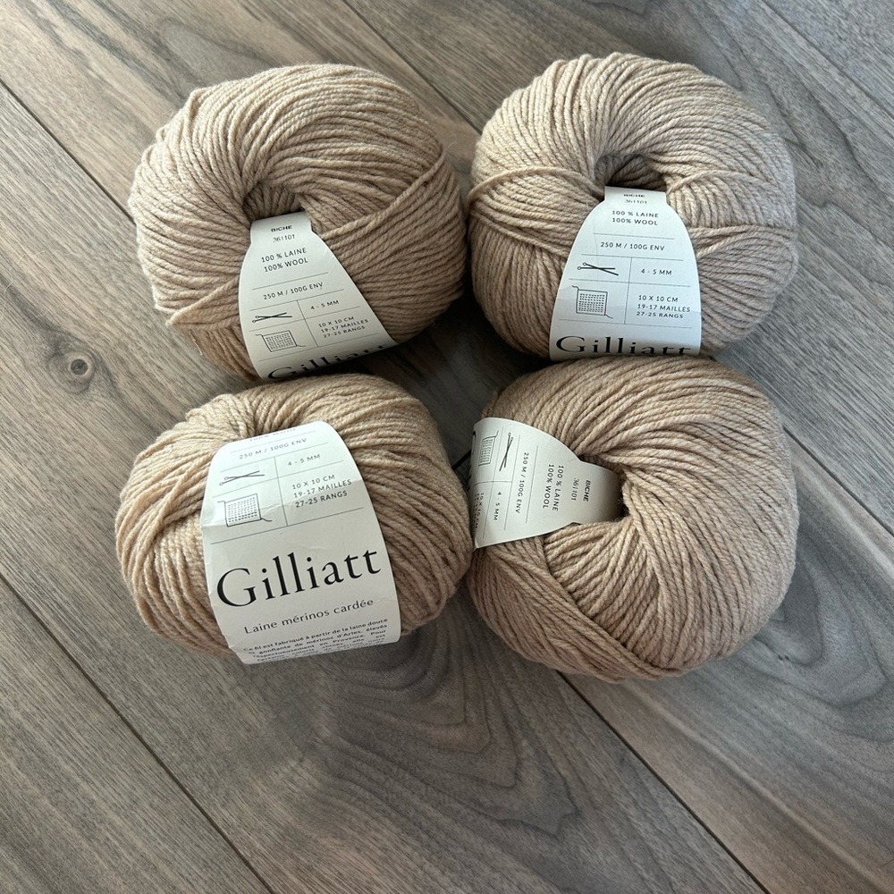 Gilliatt Beige Yarn Bundle